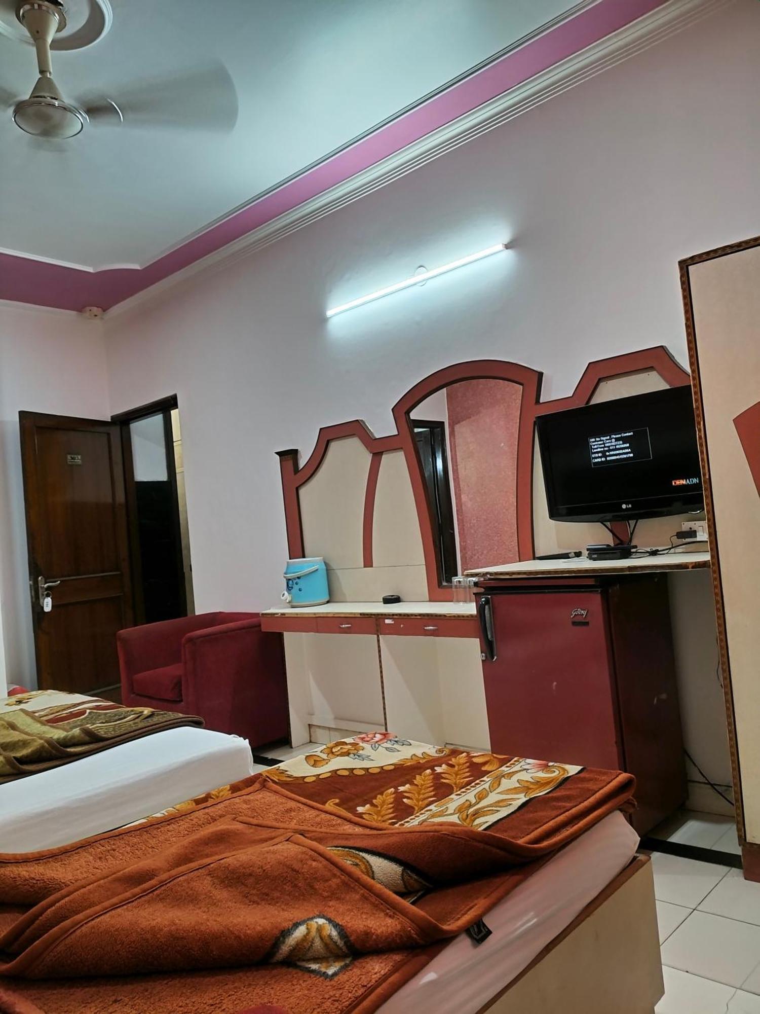 Guest house Yatri International 2*